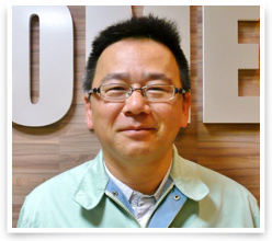 石田　哲也